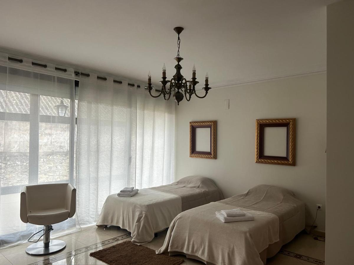 Alojamento Santa Catarina Hotell Alenquer Eksteriør bilde