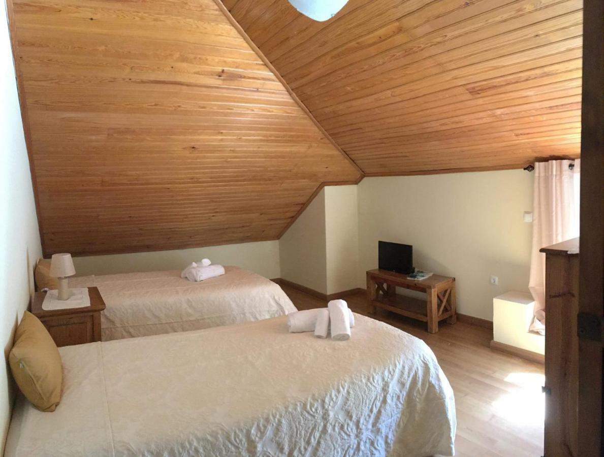 Alojamento Santa Catarina Hotell Alenquer Eksteriør bilde