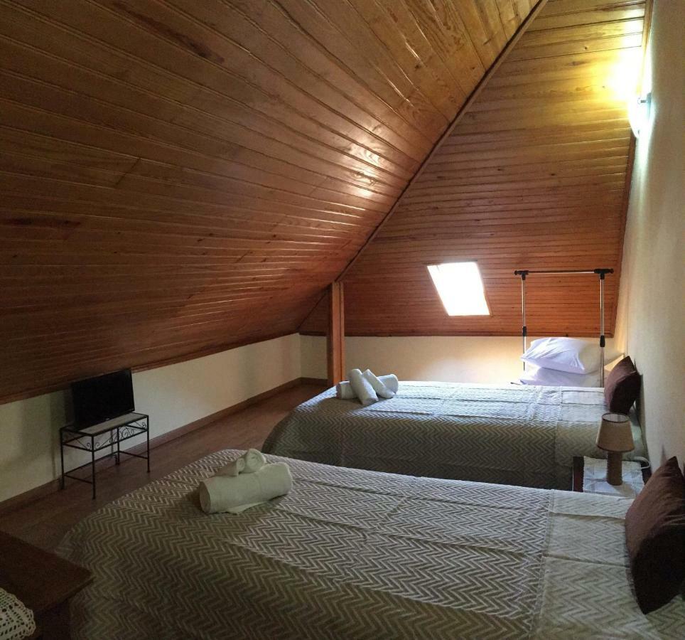 Alojamento Santa Catarina Hotell Alenquer Eksteriør bilde